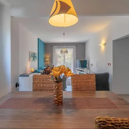 Holiday home House Pelini